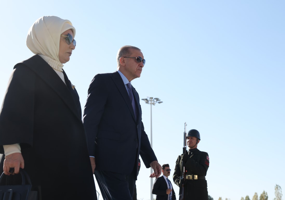 Cumhurbaşkanı Erdoğan Özbekistan’a gitti