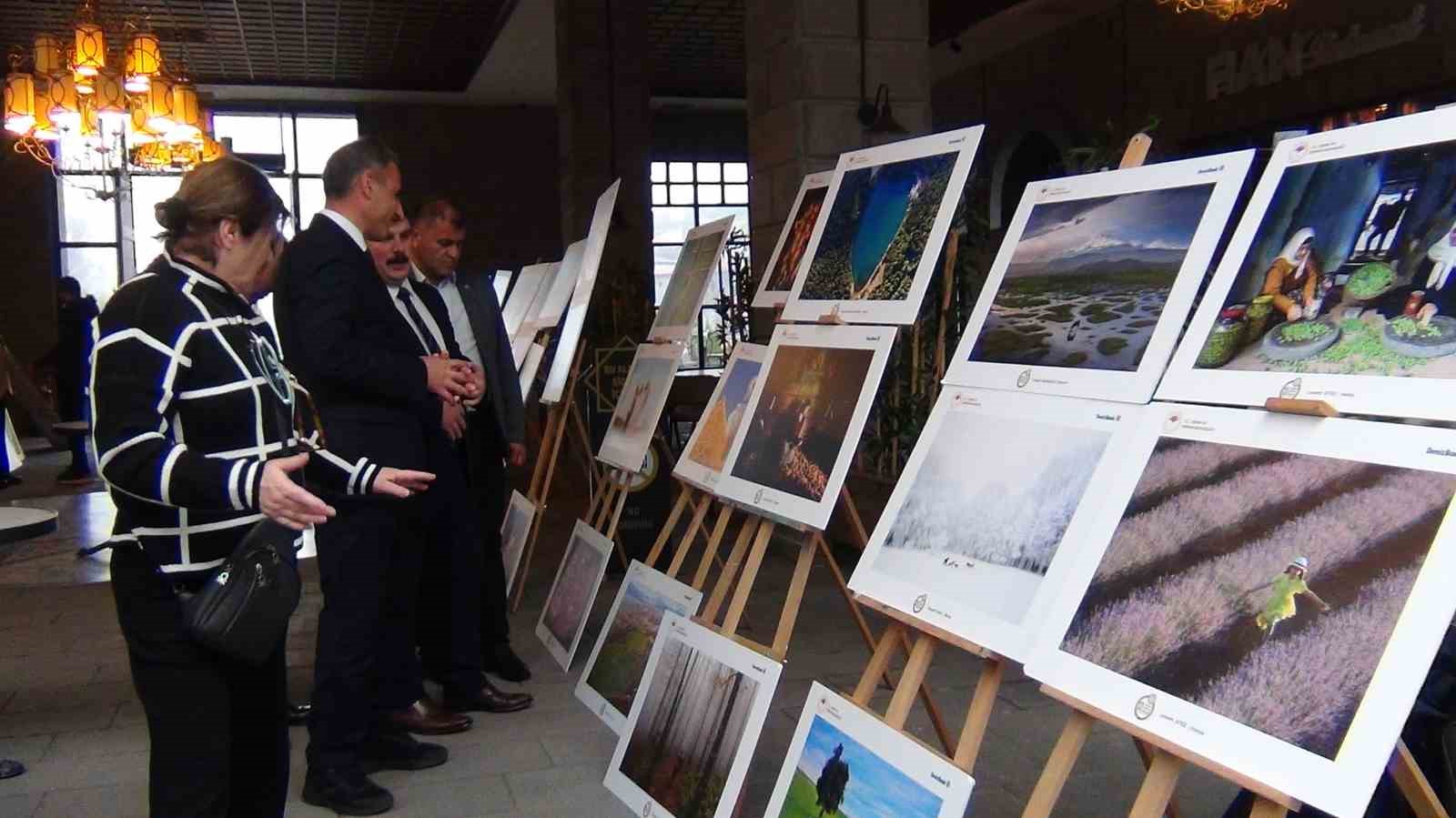 Kars’ta Tarım ve İnsan Fotoğraf Sergisi’nin açılışı yapıldı