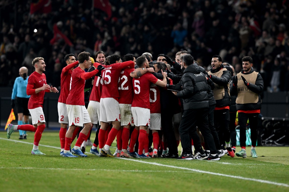 A Milli Futbol Takımı, liderlik için Galler deplasmanında