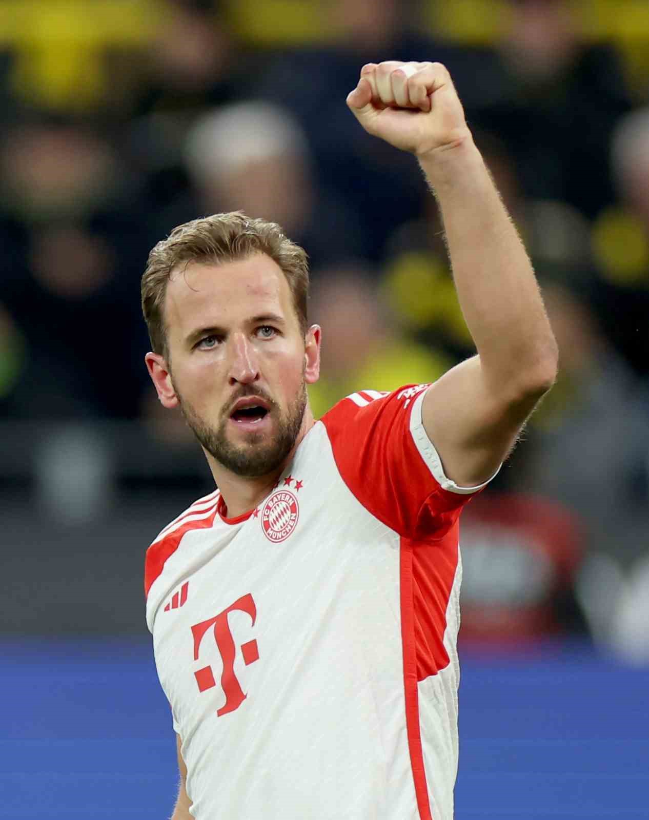 Harry Kane hat-trick yaptı, Bayern Münih coştu