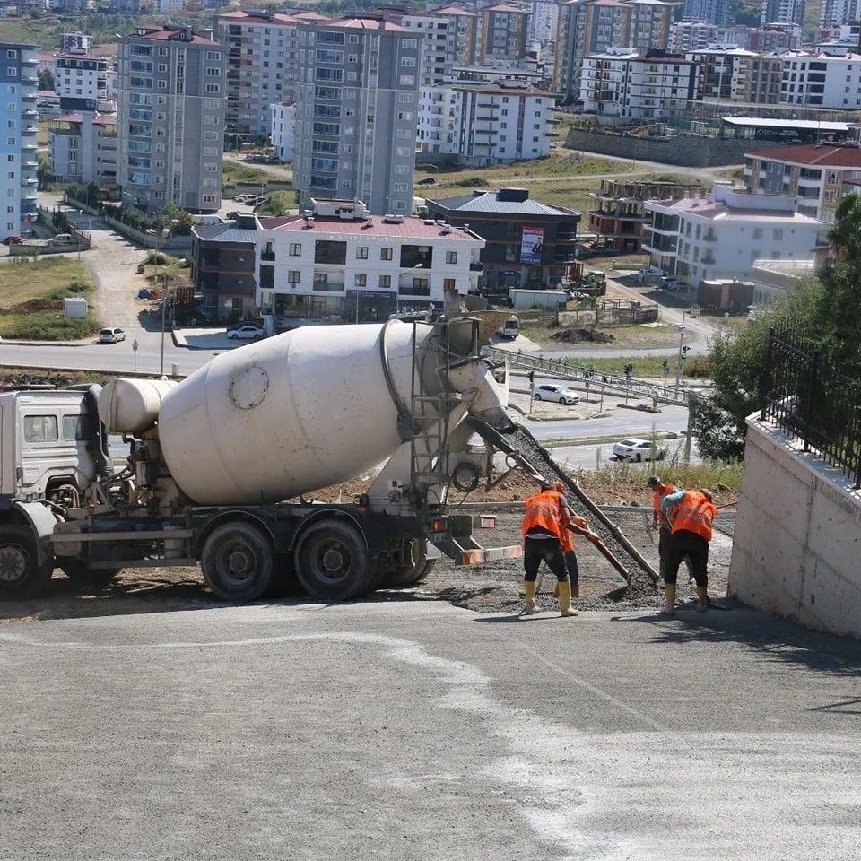 Atakum’da yol çalışmalarına 147 milyon TL