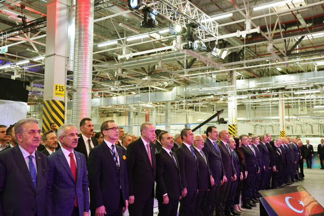 Cumhurbaşkanı Erdoğan Ford Otosan açılışında: Geleceğin fabrikası unvanını hak ediyor