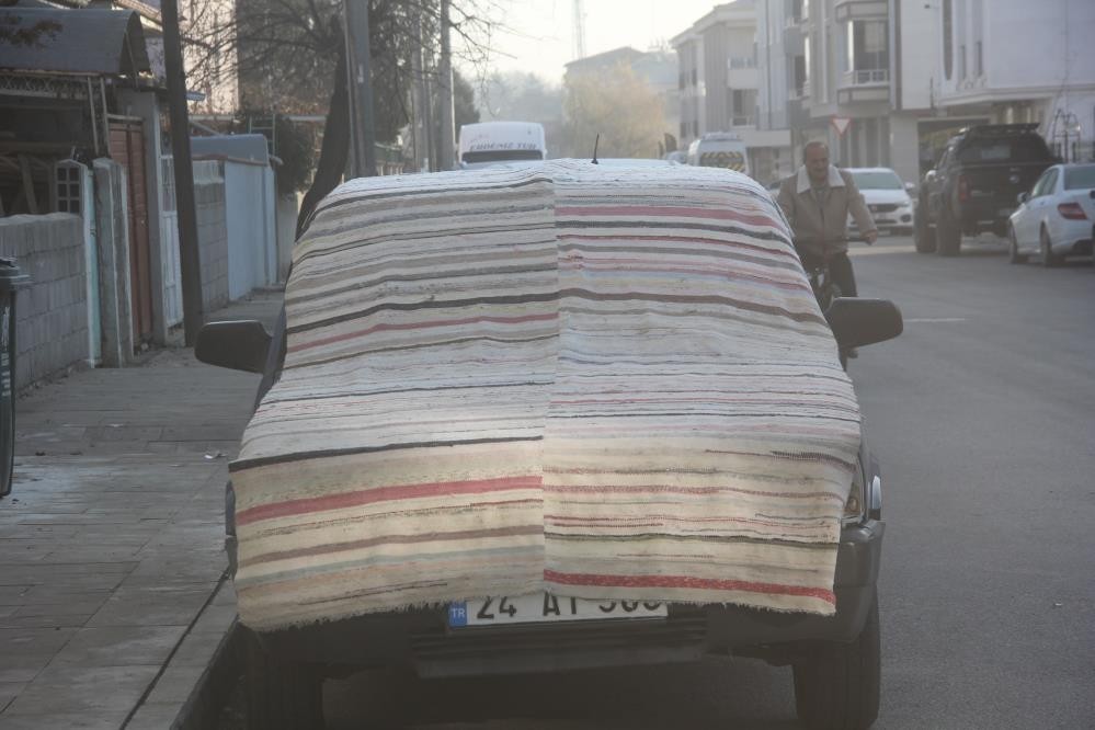 Erzincan’da kırağı ve buzlanmaya karşı battaniye önlemi