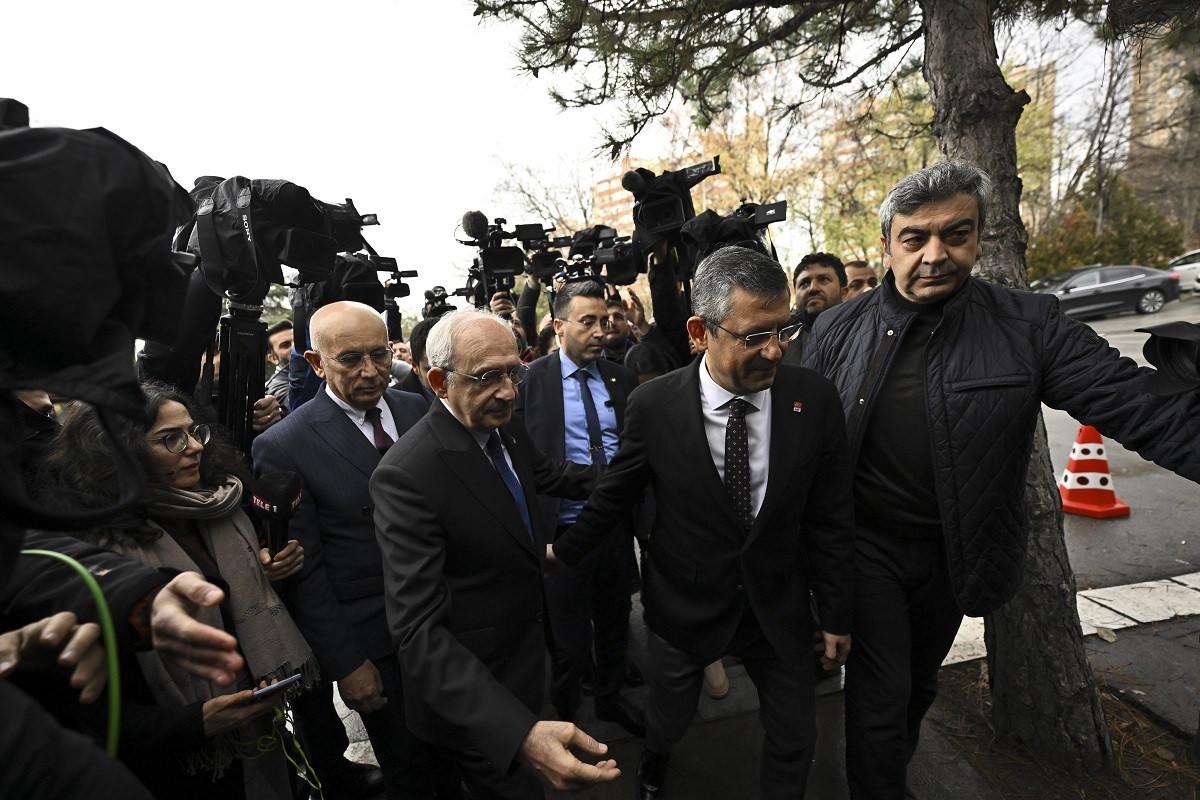 CHP Genel Başkanı Özel, Kılıçdaroğlu'nu ziyaret etti