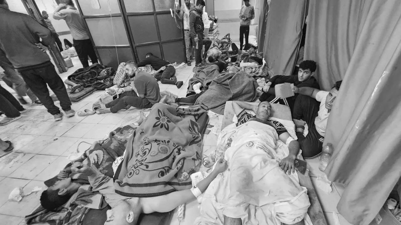 İsrail Gazze'deki hastaneleri kullanılamaz hale getirdi