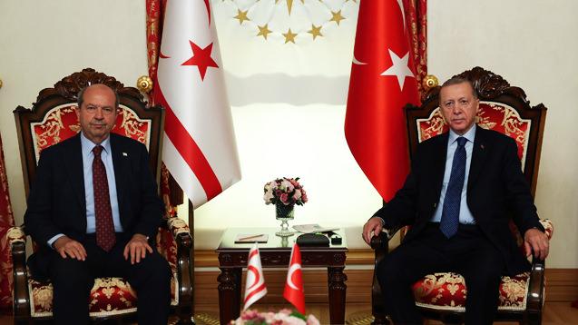 Cumhurbaşkanı Erdoğan, Ersin Tatar'la İstanbul'da bir araya geldi