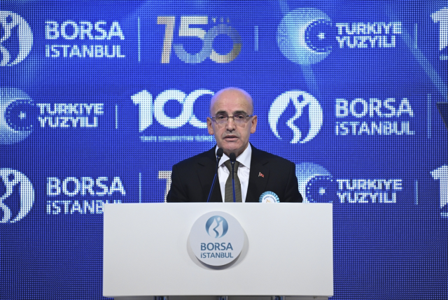 Bakan Şimşek'ten vatandaşlara uyarı: Borsa oyun alanı değil