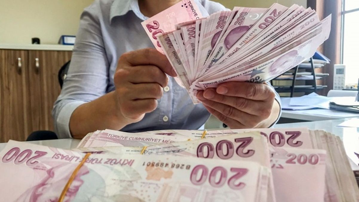 Asgari ücret son 5 yılda 2 bin liradan 17 bin liraya çıktı