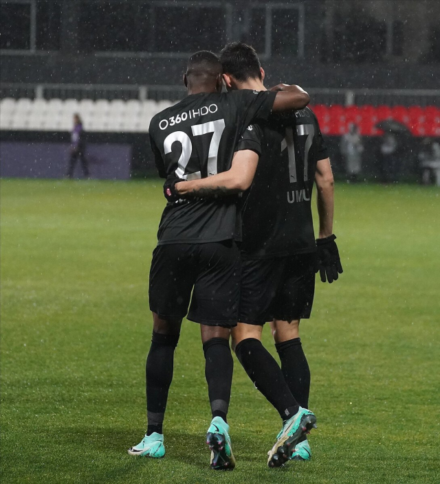 Kara Kartal ağır yaralı! Beşiktaş Pendikspor'a deplasmanda 4-0 yenildi