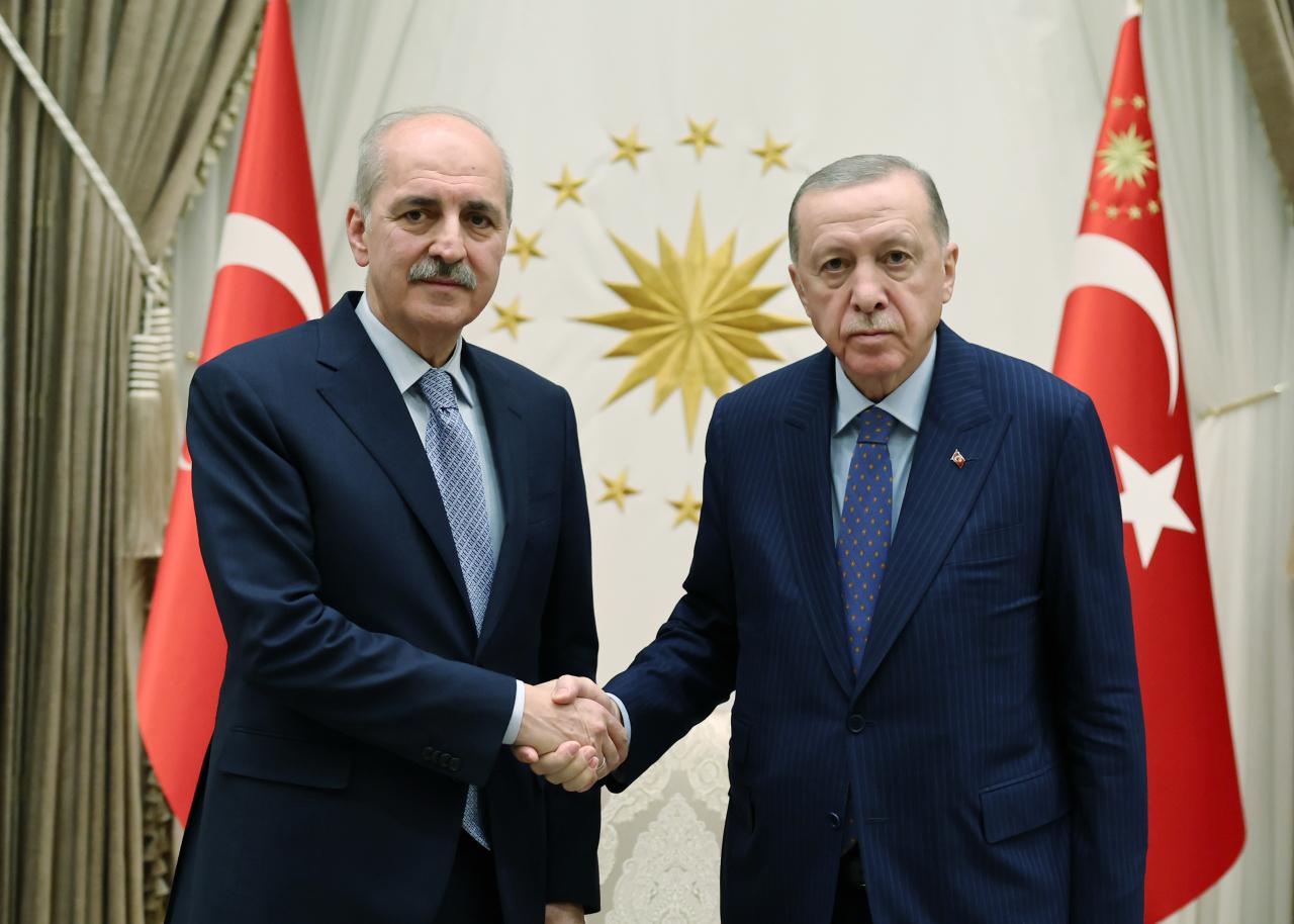 Cumhurbaşkanı Erdoğan, TBMM Başkanı Kurtulmuş'u kabul etti