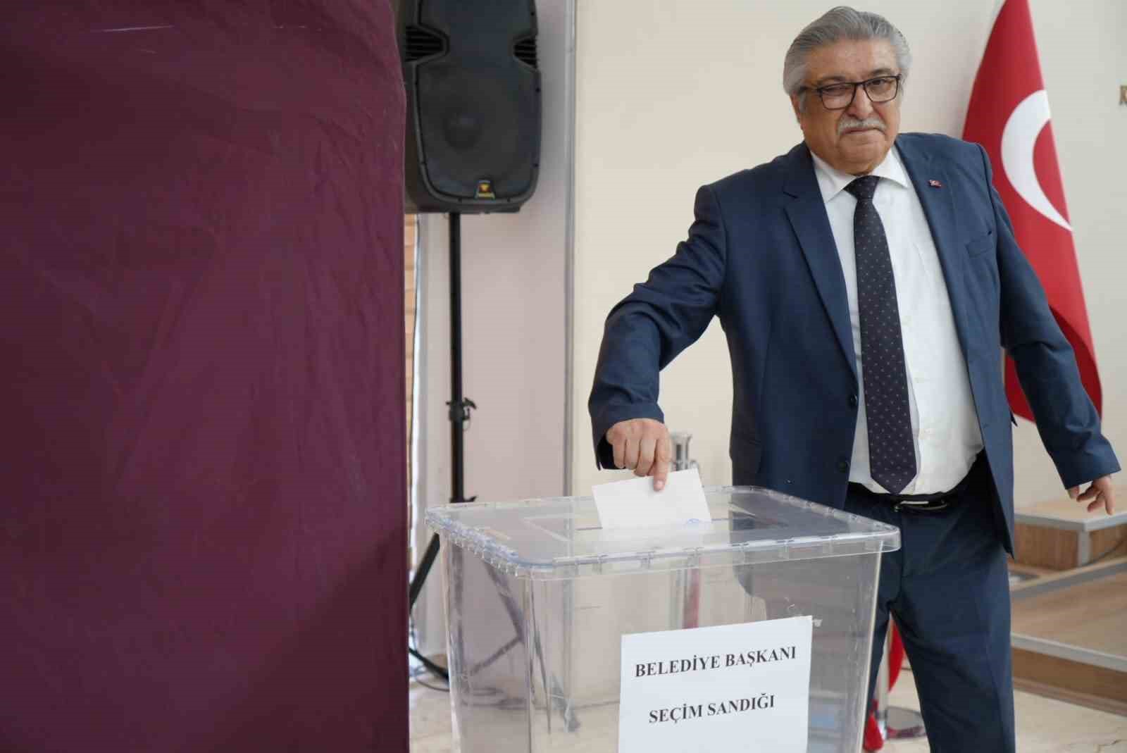 CHP Bilecik’te belediye başkanlığını kaybetti
