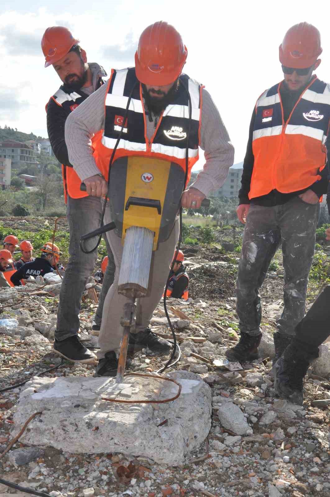 Gazipaşa’da enkaz tatbikatı yapıldı