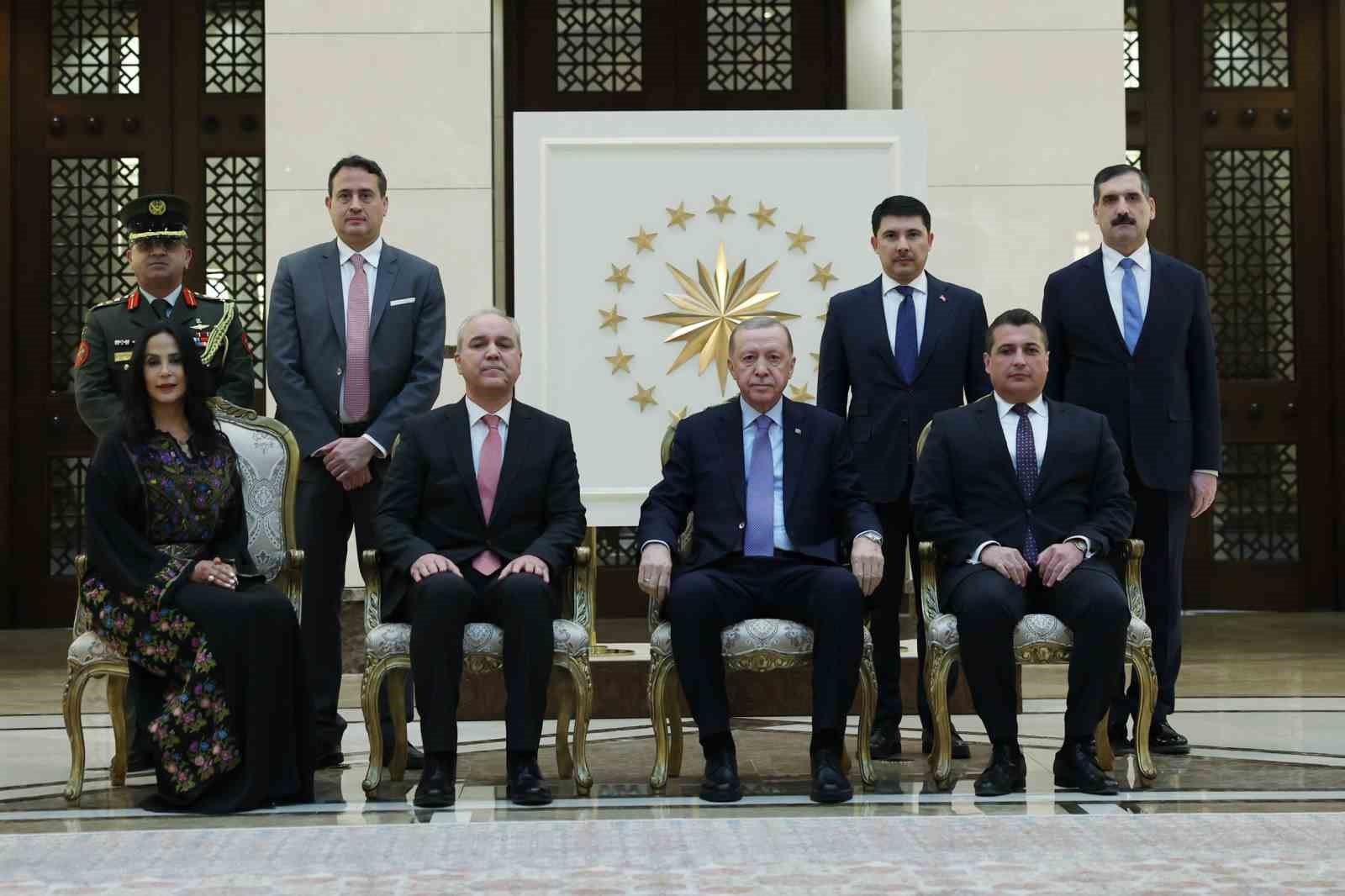 4 ülkenin büyükelçisinden Cumhurbaşkanı Erdoğan’a güven mektubu