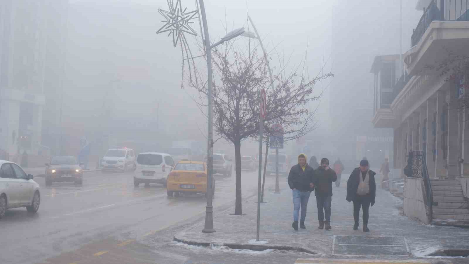 Erzurum sis altında