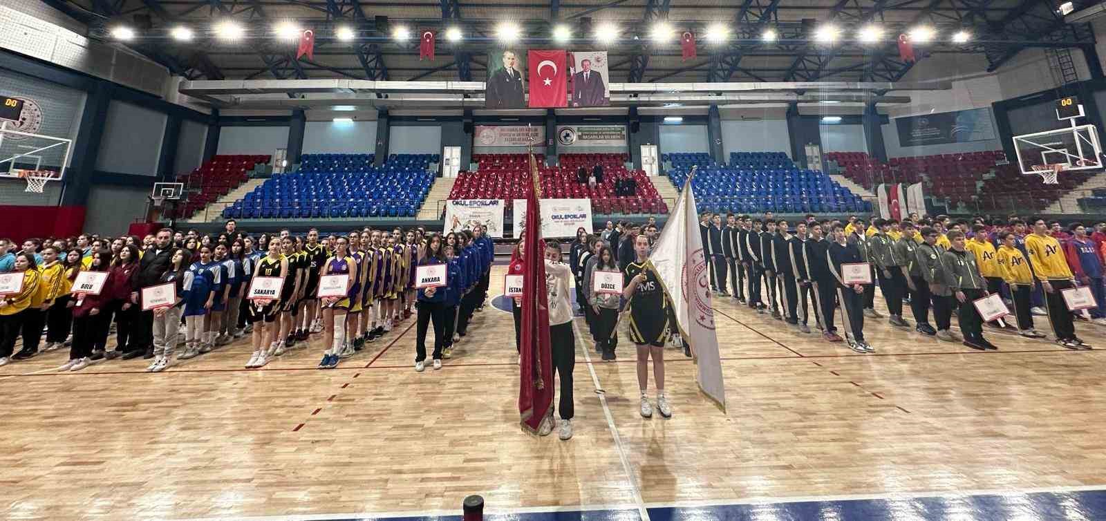 Basketbol grup müsabakaları Düzce’de başladı