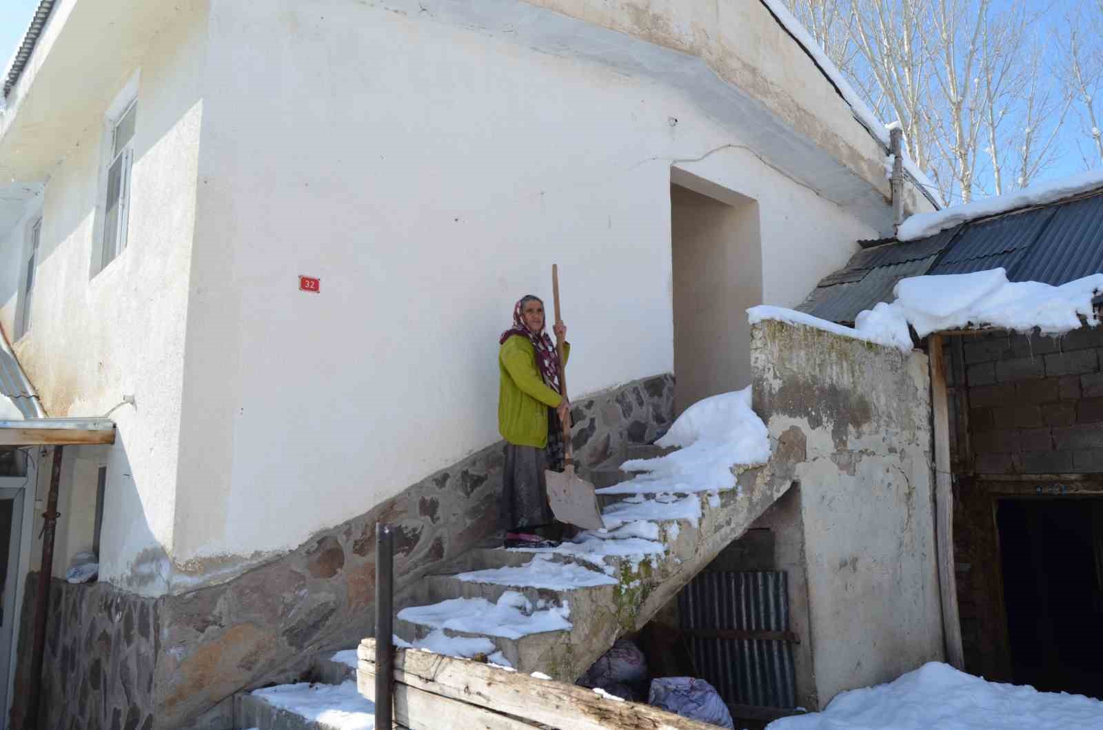 Varto’da meydana gelen depremin yaraları 58 yıldır sarılamadı