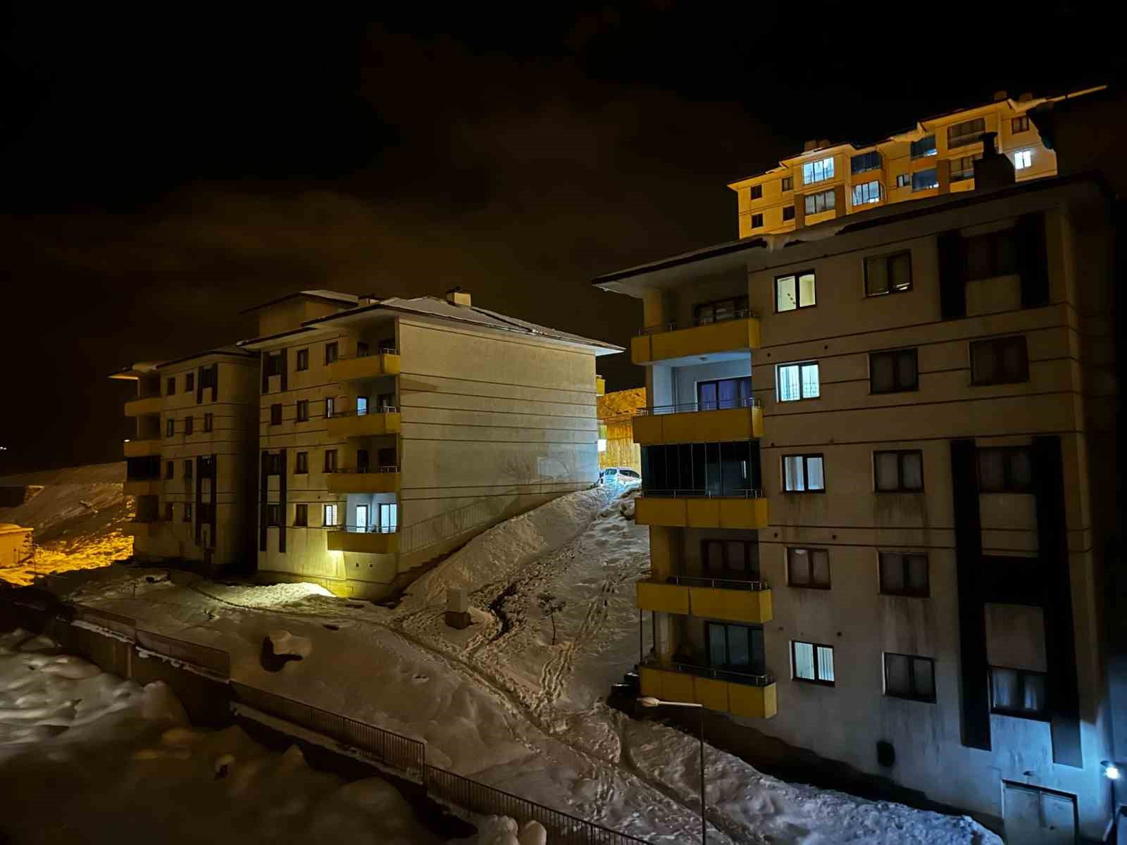 Yüksekova’da sahur vakti 3,1 büyüklüğünde deprem