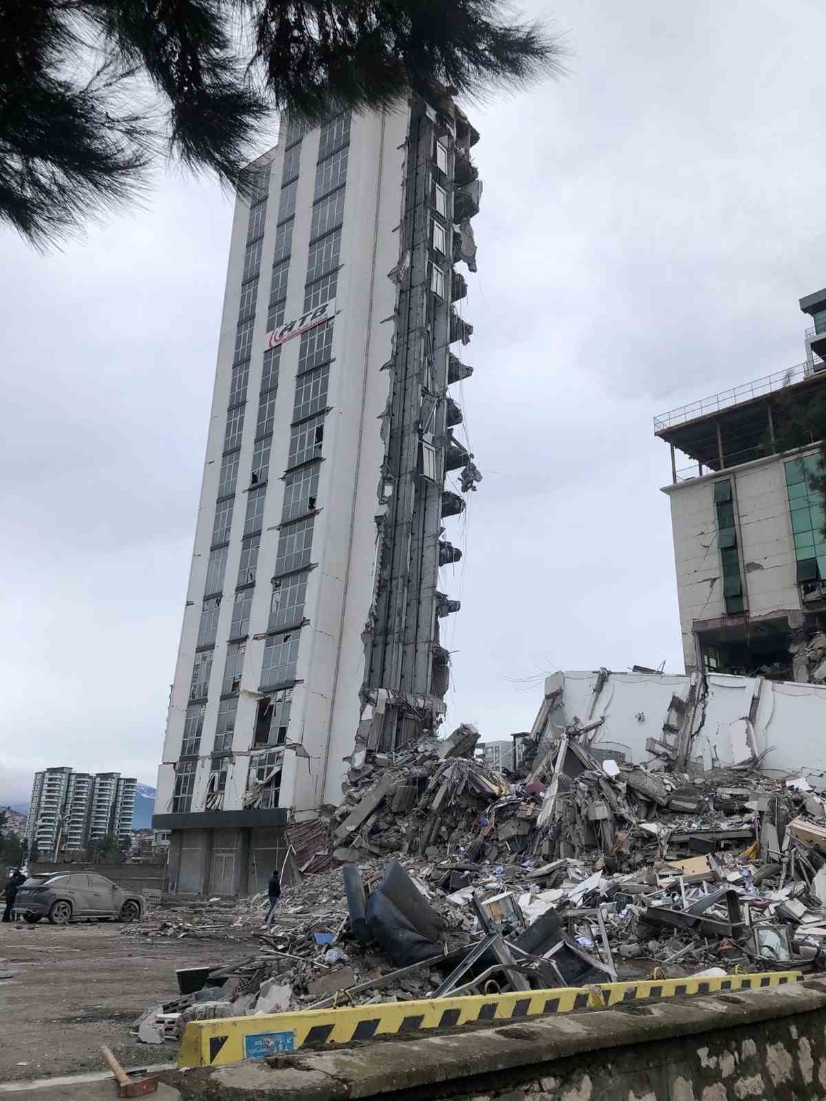 ’Sahildeki gökdelen’ diye satılmıştı, 14 kişiye mezar olan apartmanla ilgili yargı süreci başladı