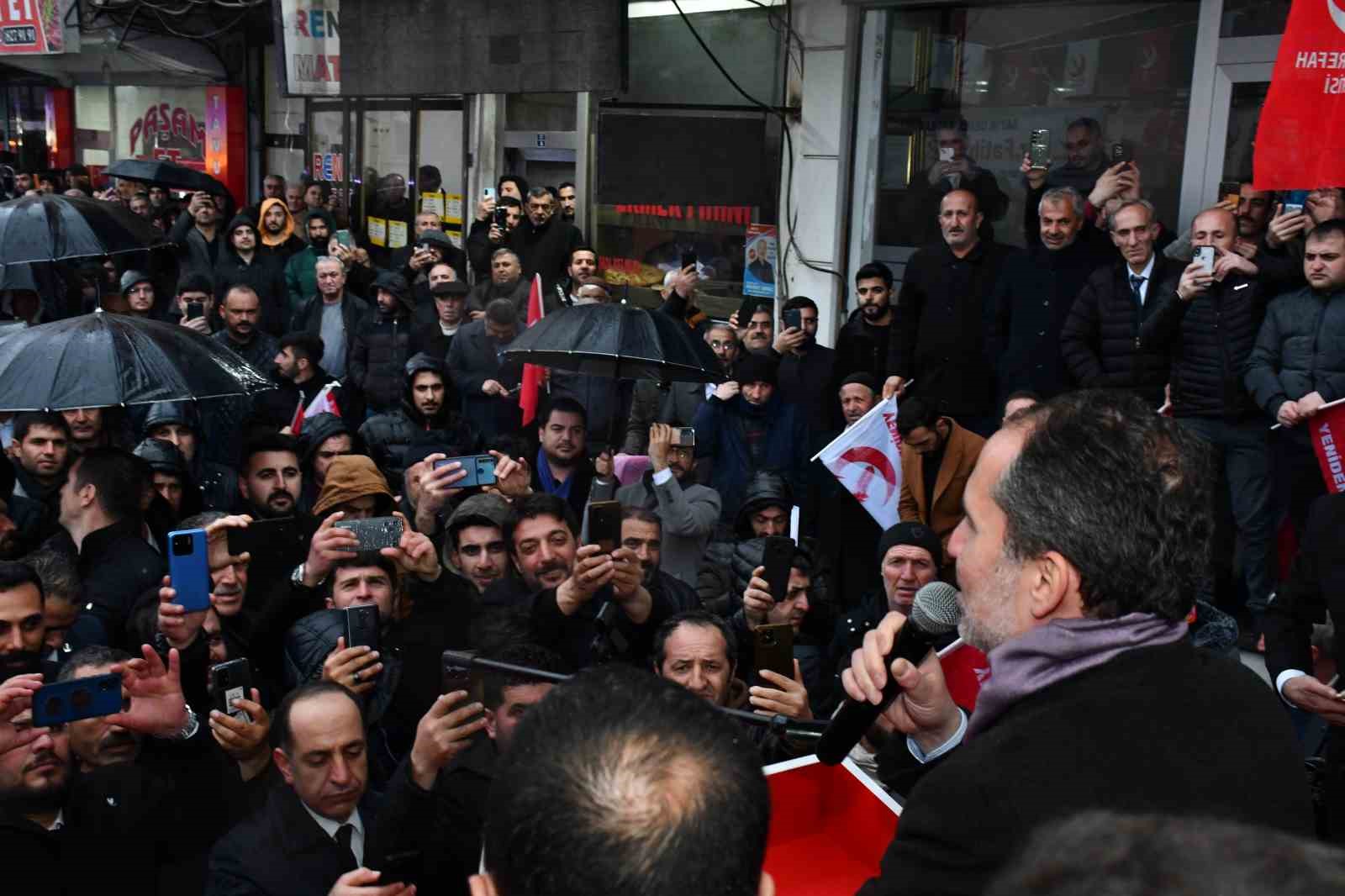 Yeniden Refah Partisi Genel Başkanı Erbakan: “2028’de Yeniden Refah’ı iktidar yapacağız”