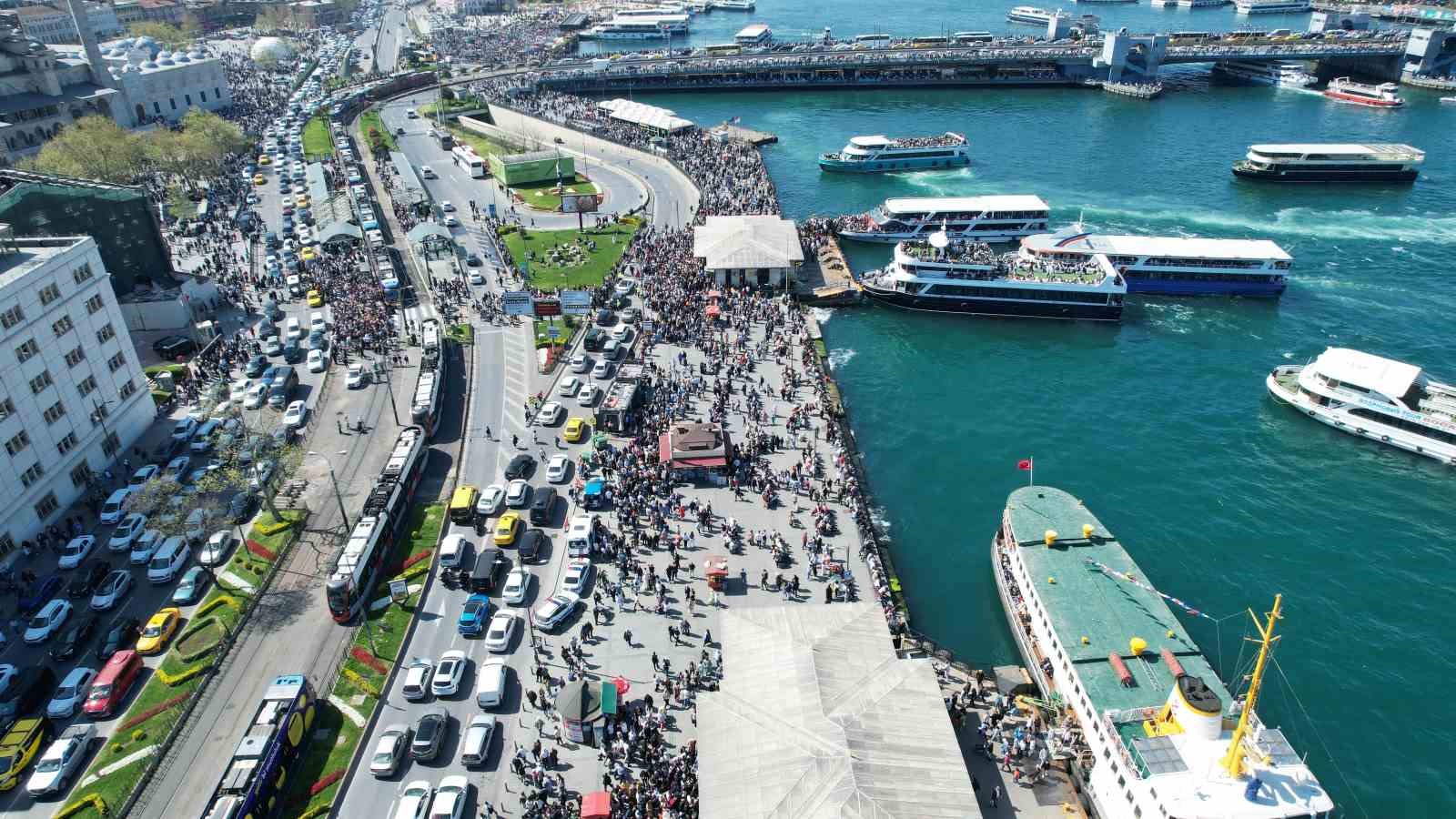 İstanbul’da bayramda vapur sırası yoğunluğu