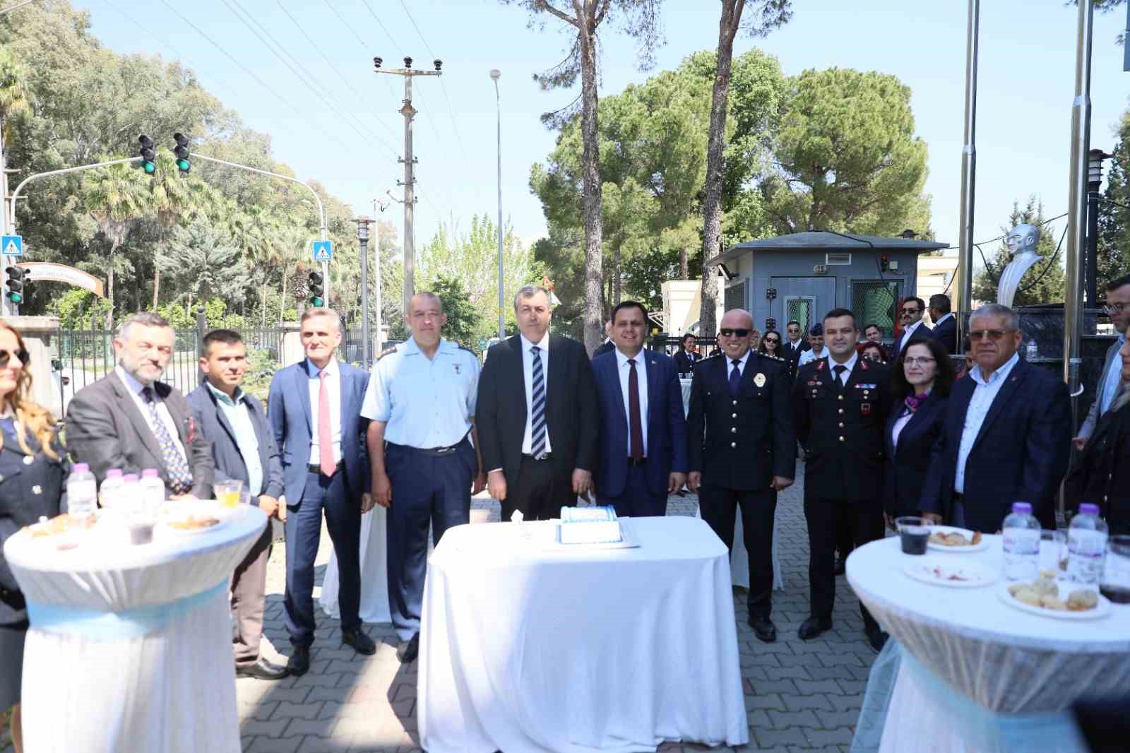 Kaymakam Yakuta şehit aileleri ile bayramlaştı