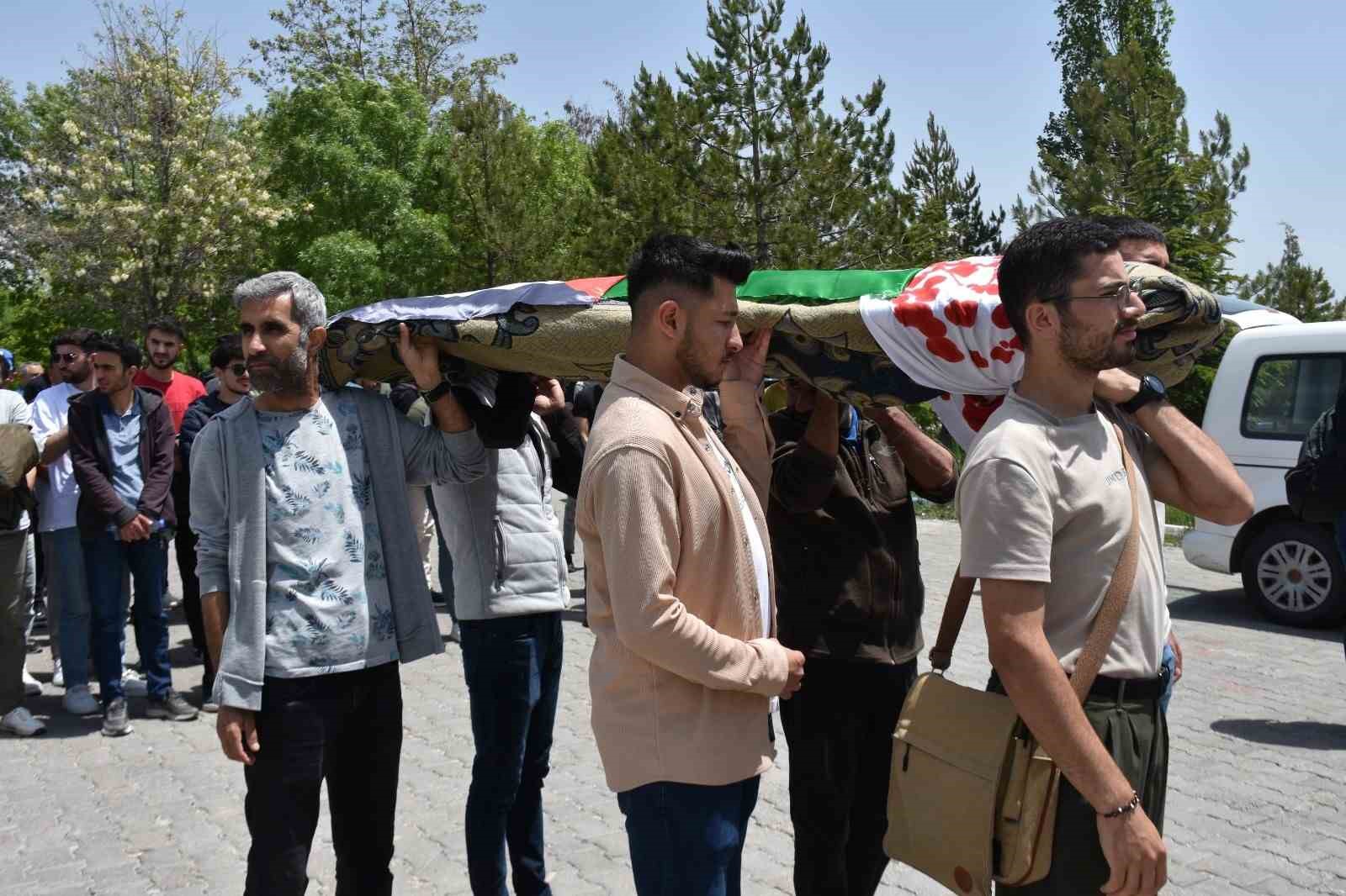 Gazze’de ölenler için temsili cenaze töreni