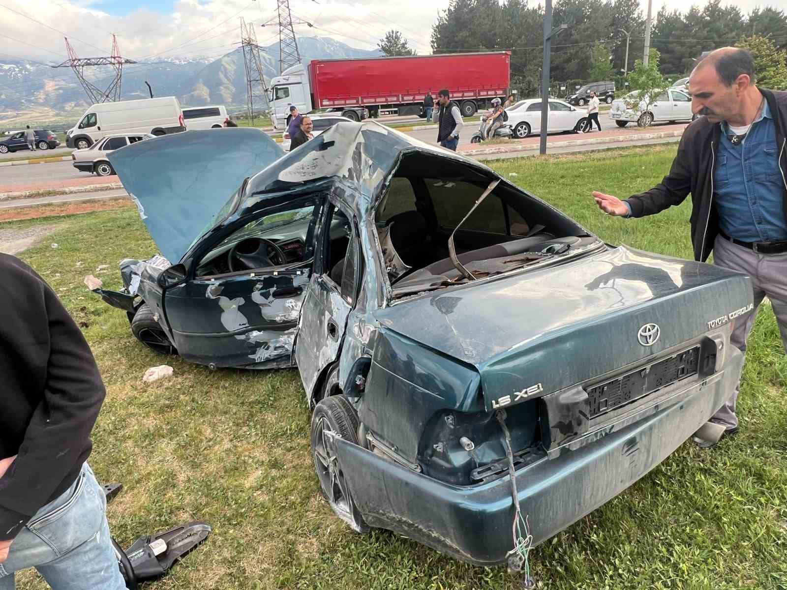 Erzincan’da trafik kazası: 1 yaralı