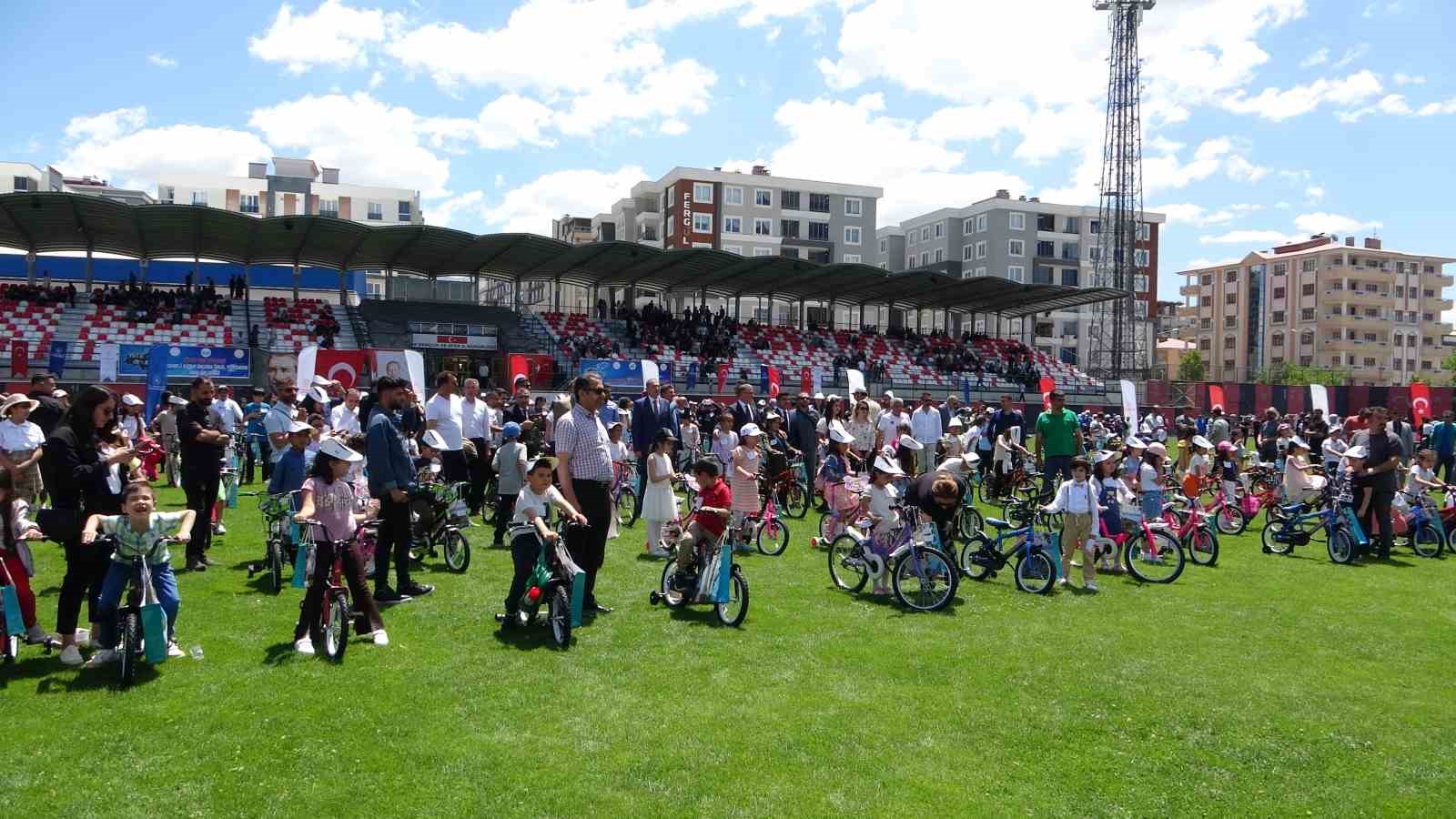 Spor Van projesinin kapanış töreni yapıldı