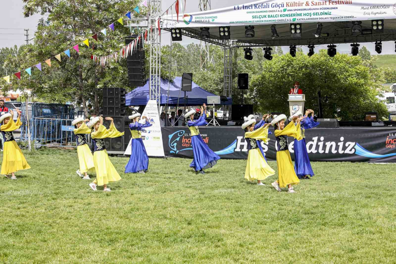 11’incisi düzenlenen ’İnci Kefali Göçü Kültür ve Sanat Festivali’ yoğun ilgi gördü