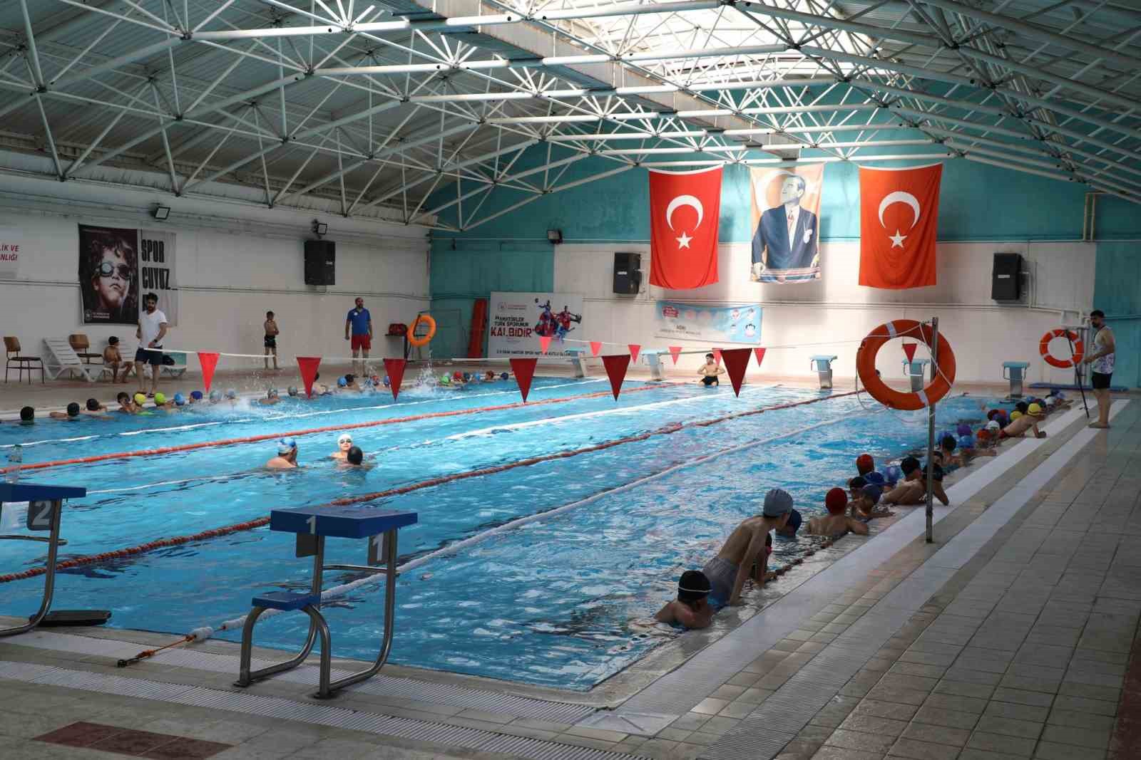 Ağrı Gençlik ve Spor İl Müdürlüğü, yaz boyu 8 bin genci sporla buluşturdu