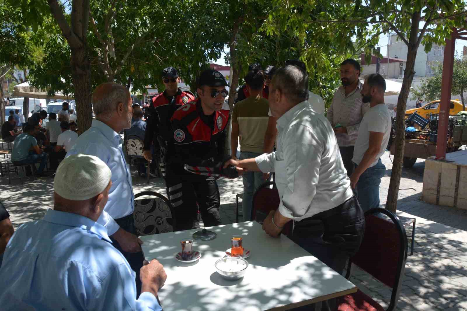 Bitlis’te Yunus polisler 5 ilçede denetimler yaptı