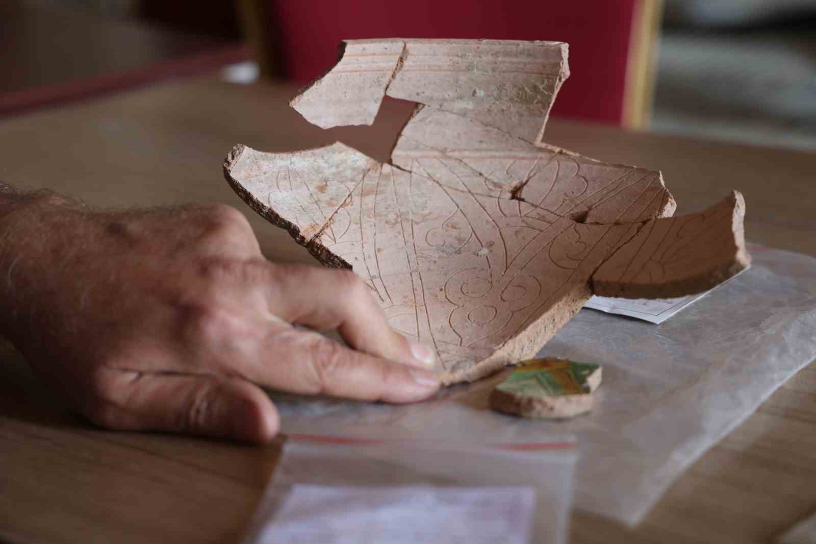 Selçuklu dönemine ışık tutan kitabe, Harput Kalesinde bulundu