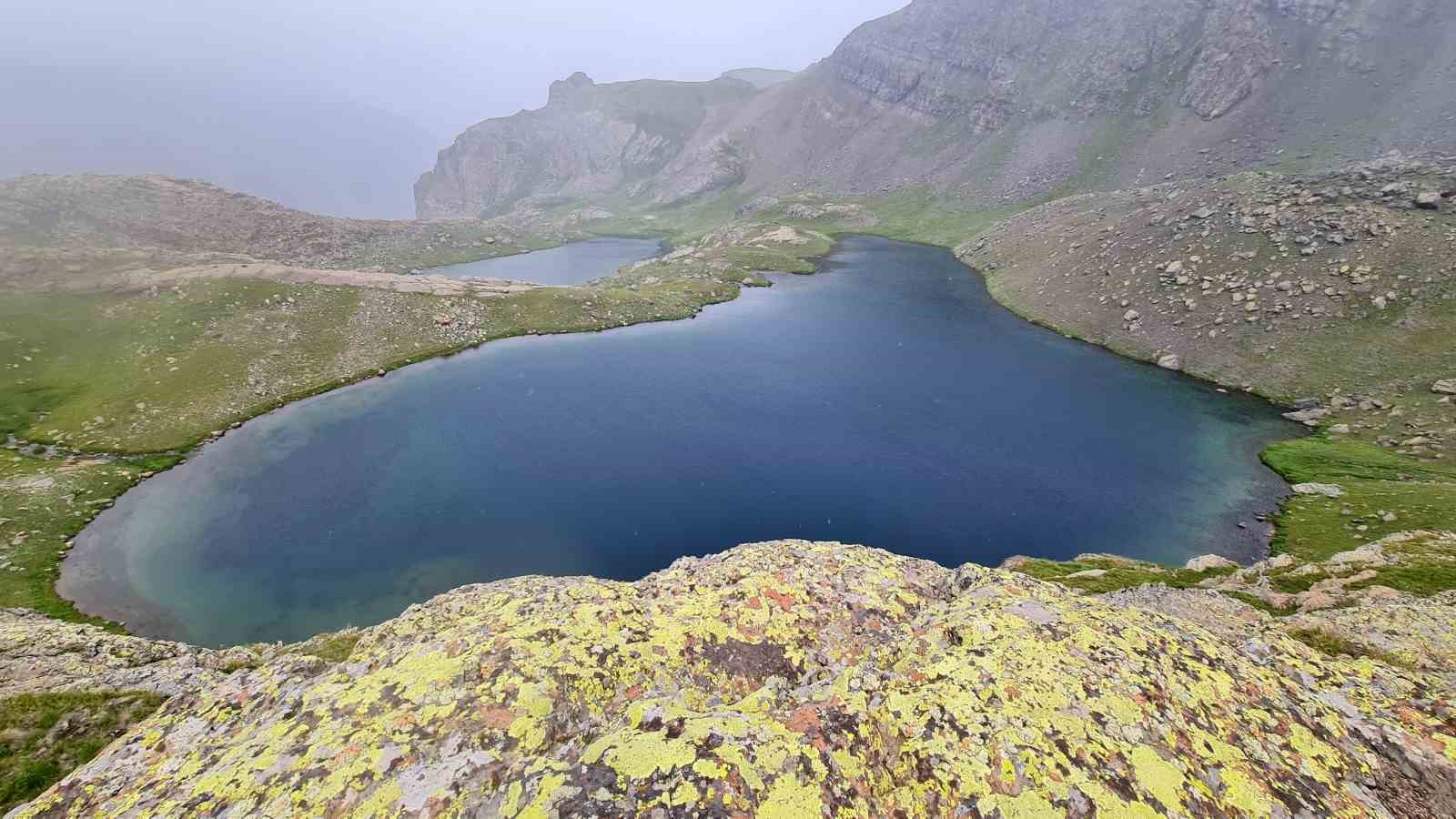 Gökyüzünün komşusu; Yedigöller