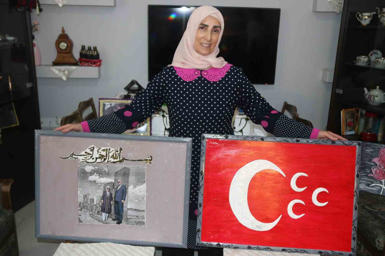 Atık malzemeleri sanat eserine dönüştürüyor