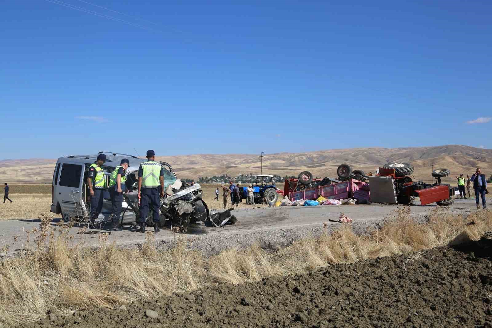 Muş’ta zincirleme trafik kazası: 10 yaralı