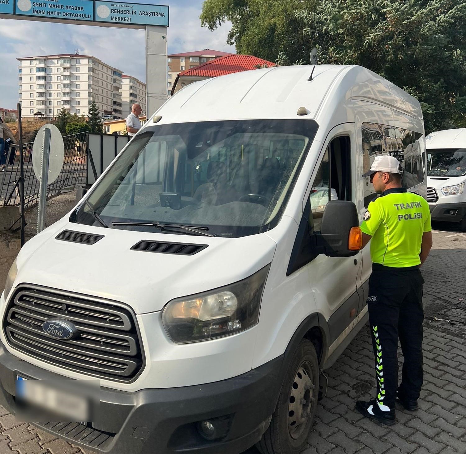 Bitlis’te okul çevrelerinde denetimler yapıldı