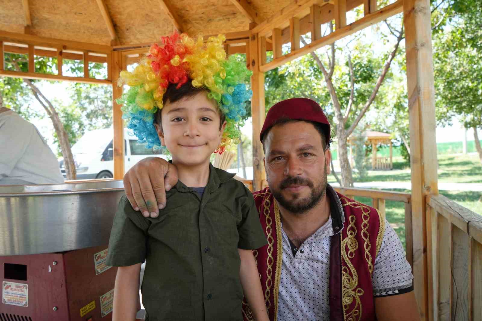 Minikler için düzenlenen etkinlik renkli anlara sahne oldu