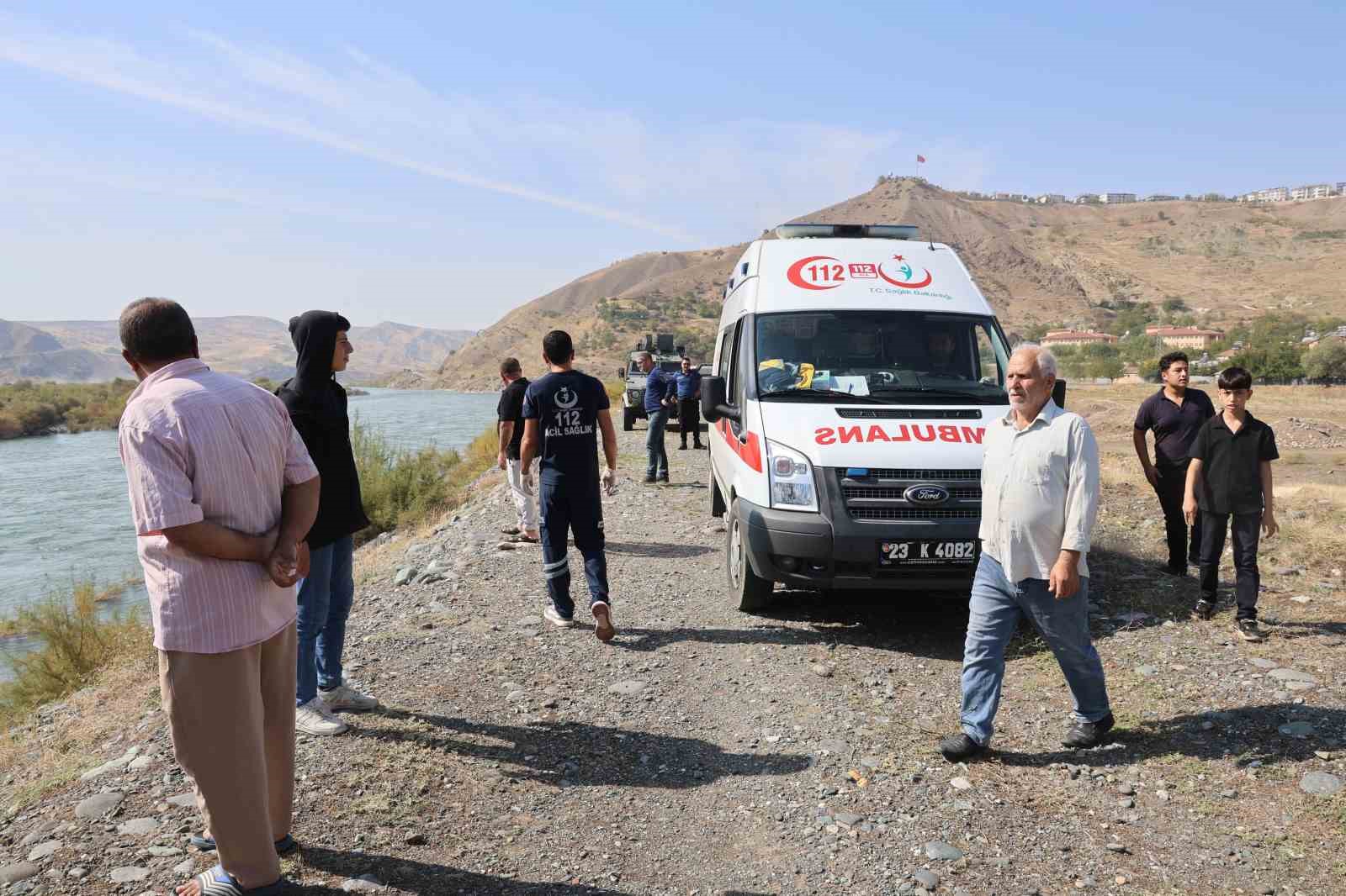 3 çocuğun boğulduğu ihbarı ekipleri harekete geçirdi