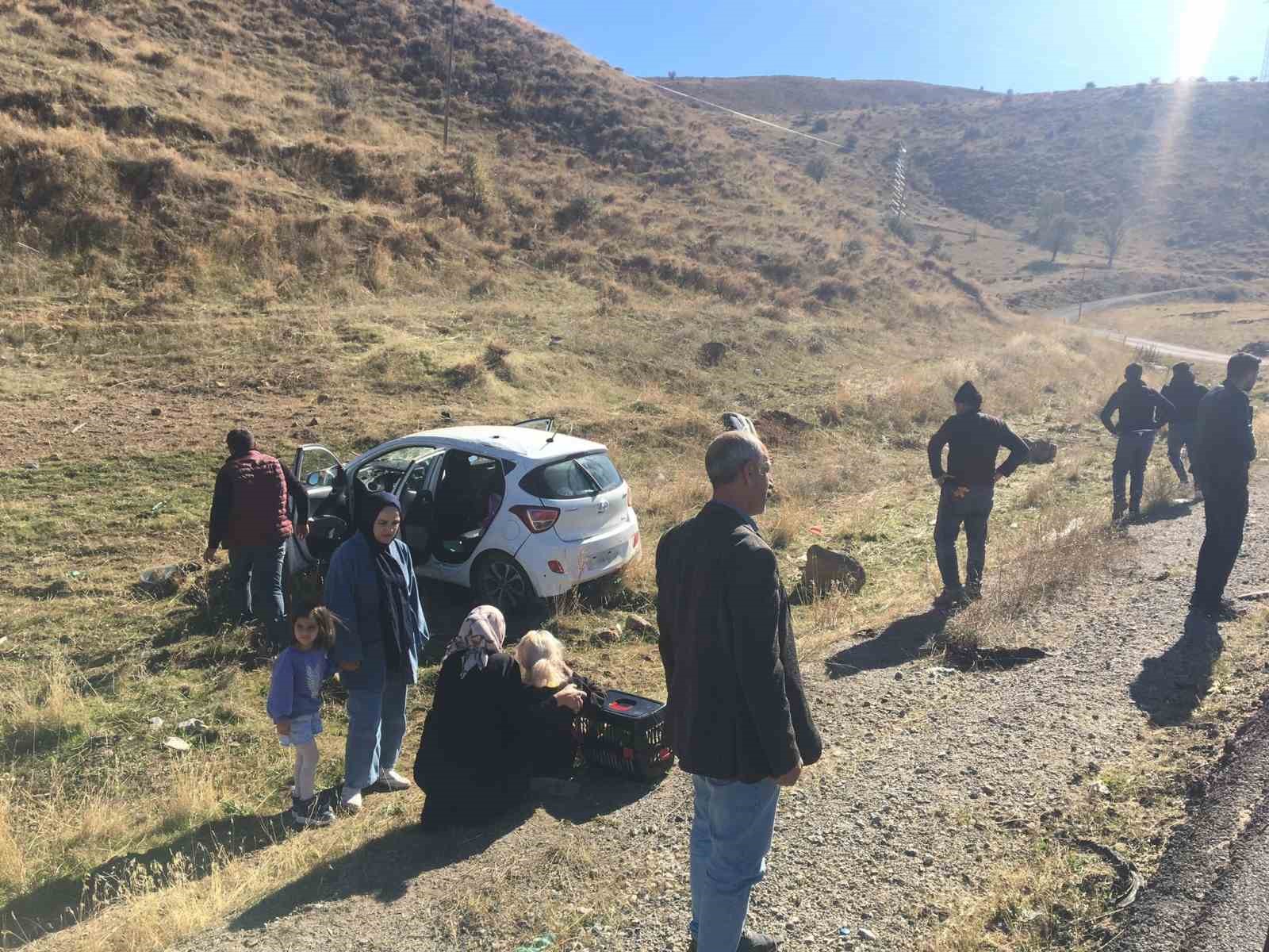 Bingöl’de trafik kazası: 2 yaralı