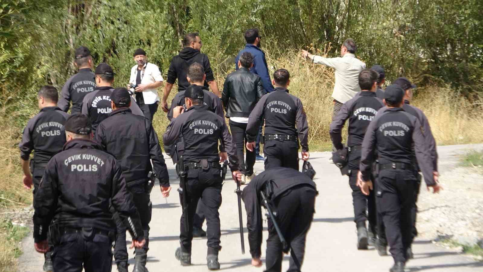 Van’da kayıp öğrenci Rojin için geniş kapsamlı arama: Ekipler her yerde iz sürüyor