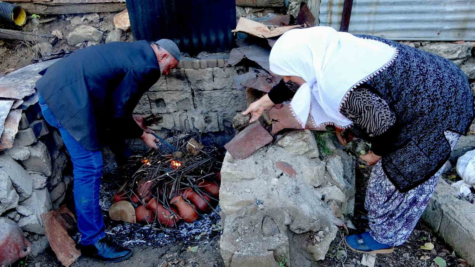 Bitlis’te asırlık çanak çömlek geleneği sürüyor