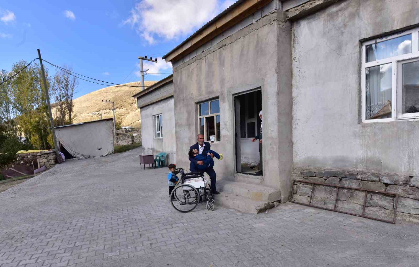 Ahlat Kaymakamlığı’ndan köylerde engellilerin hayatını kolaylaştıran yatırım