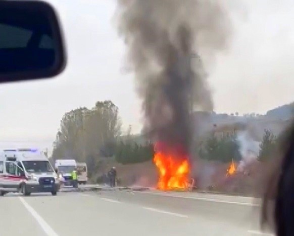 Erzincan’da trafik kazası: 5 ölü