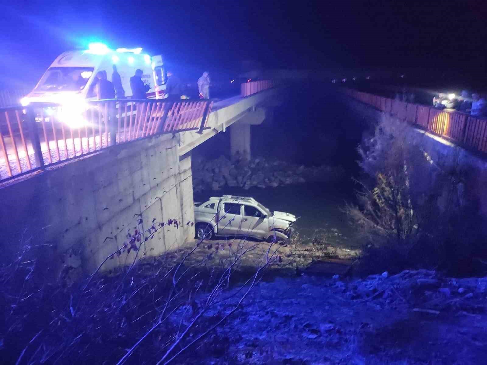 Hakkari’de trafik kazası: 3 yaralı