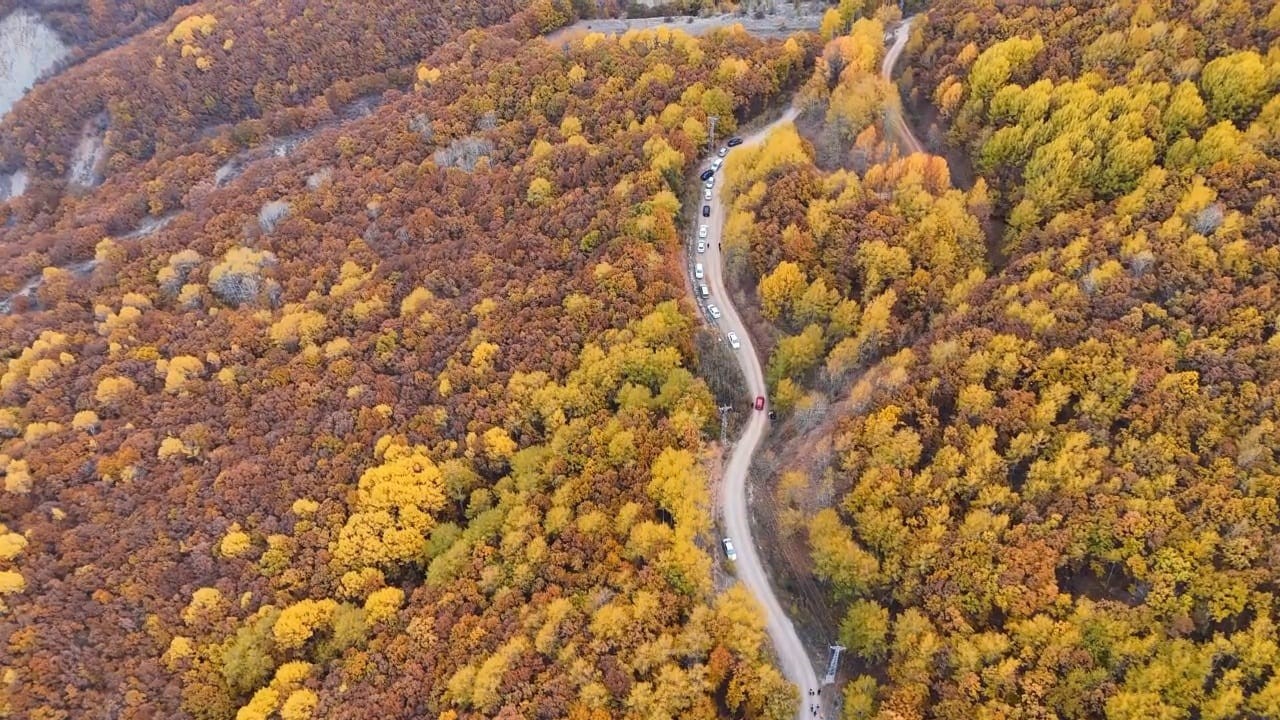 Tunceli’de sonbaharın renkleri dron kamerasında