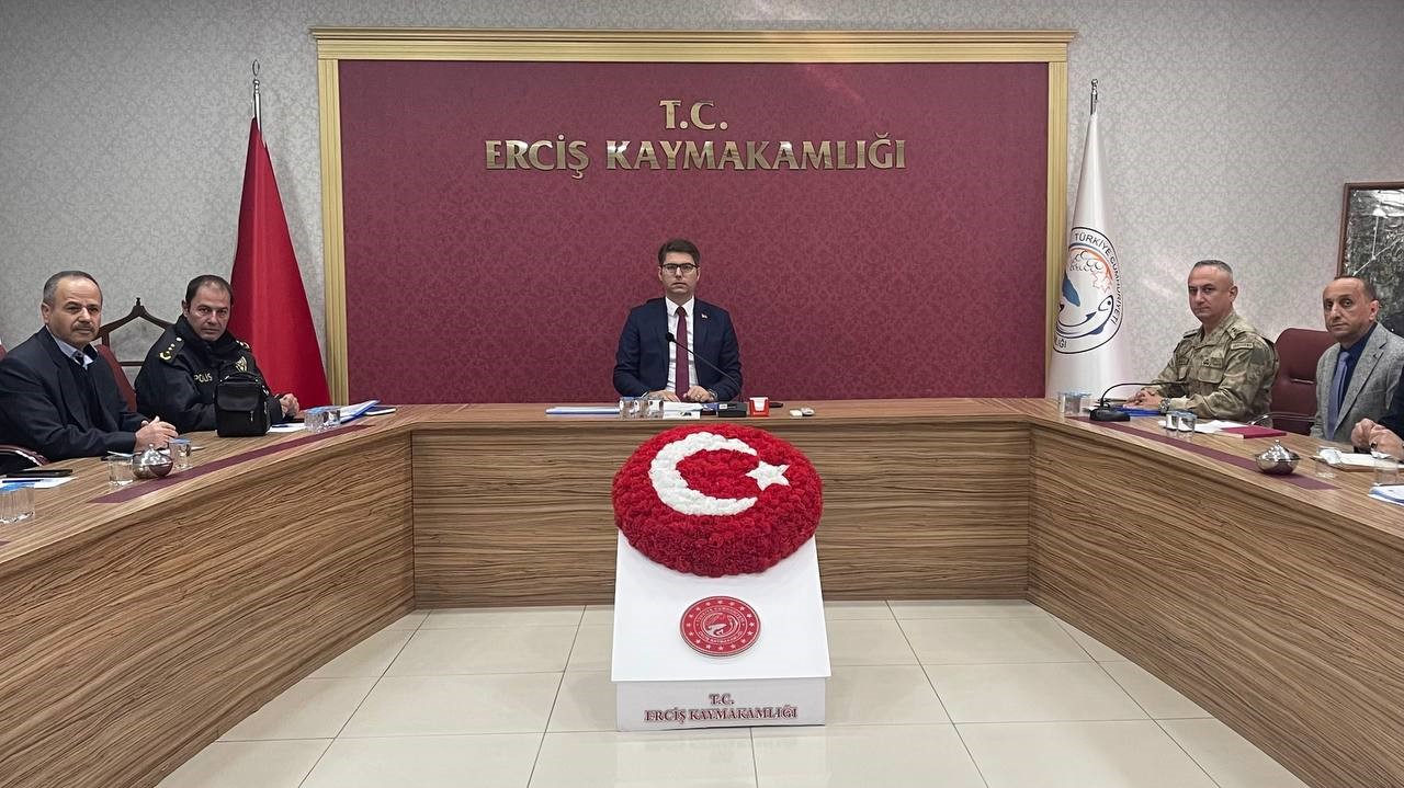 Erciş’te “Kış Tedbirleri Koordinasyon Toplantısı” yapıldı