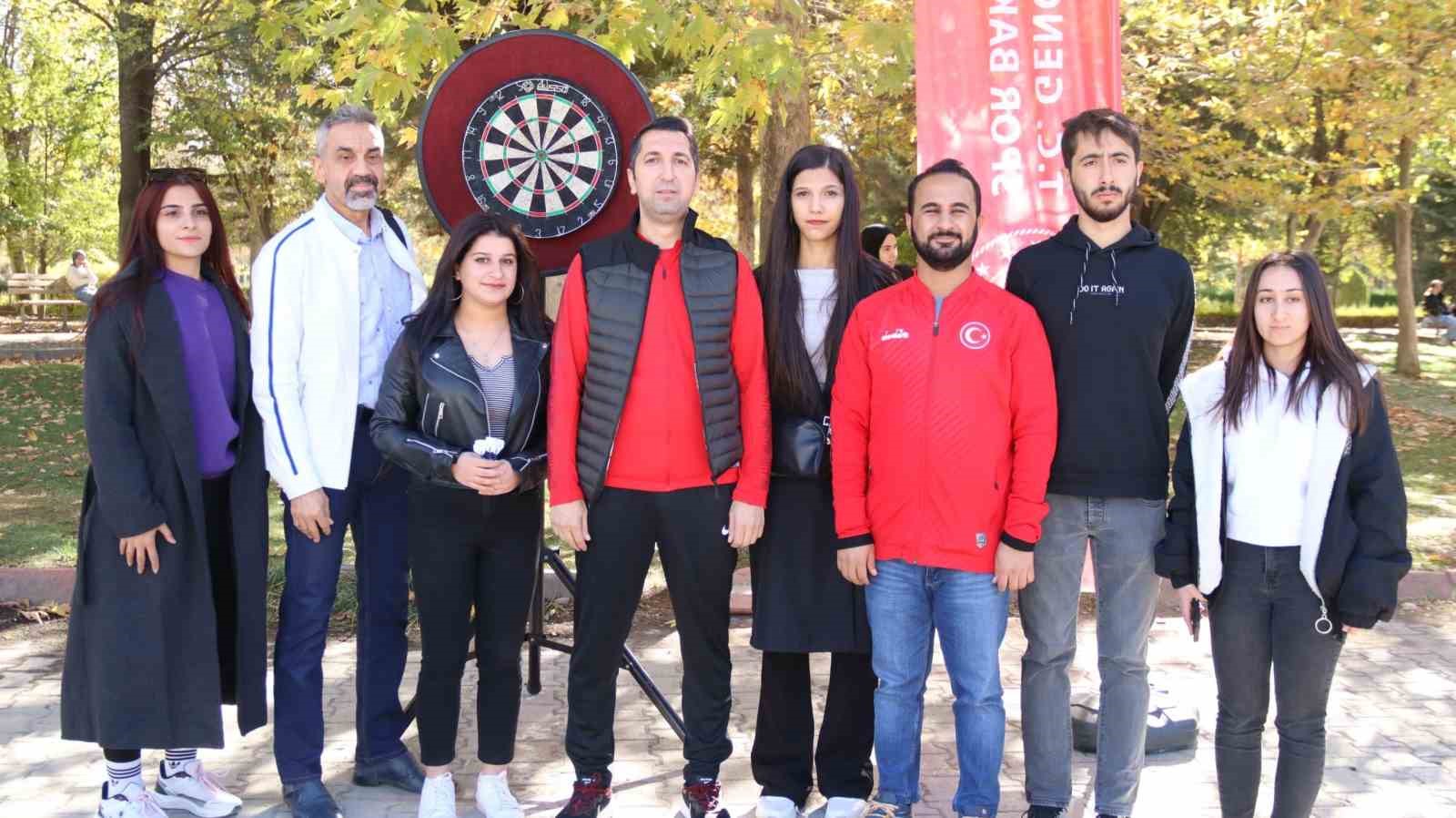 Gençlik spordan ‘Spor ve Gençlik Her Yerde’ Projesi