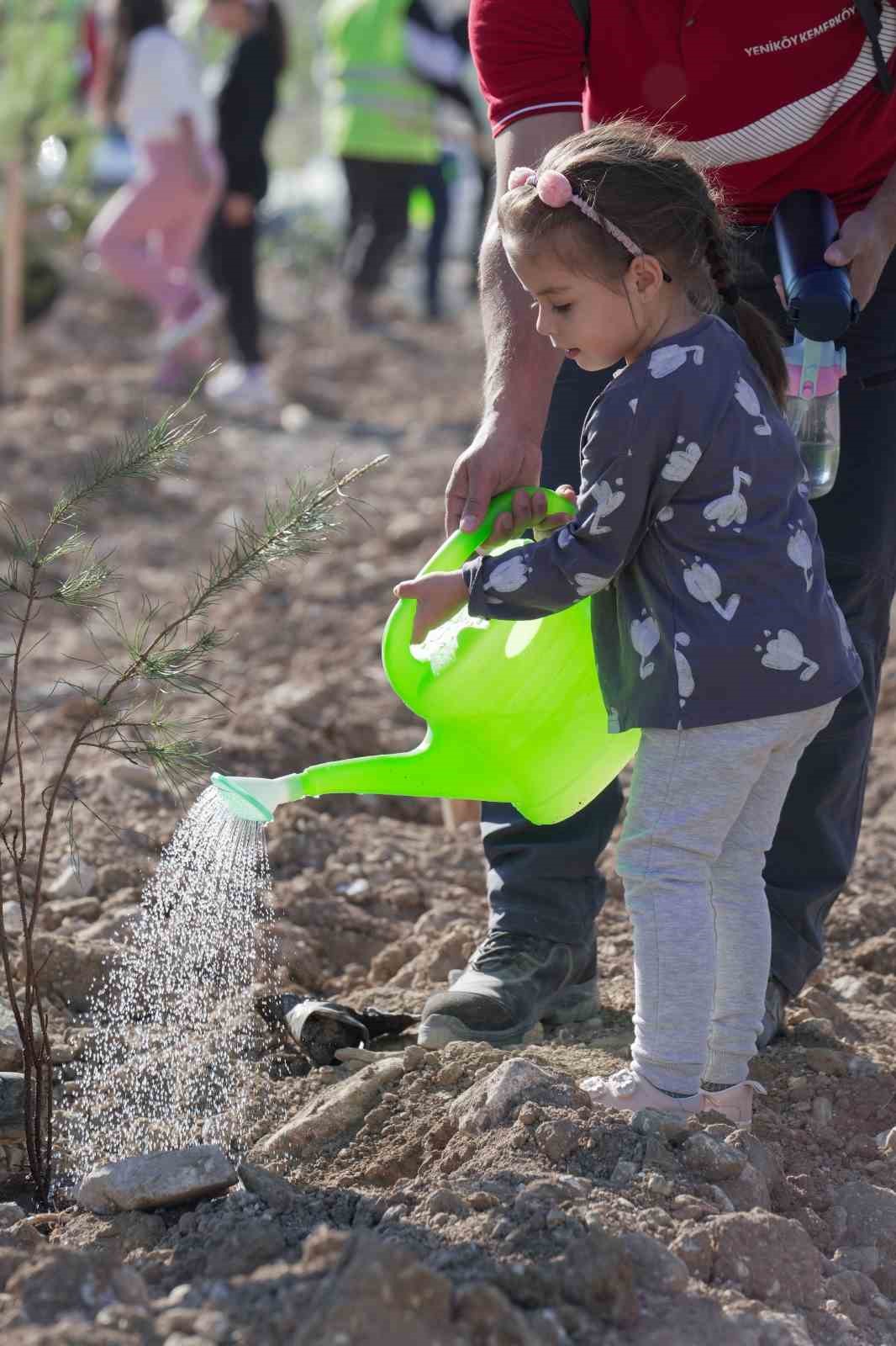 Cumhuriyet tarihinin en büyük maden rehabilitasyonu: 511 hektar doğaya kazandırılıyor