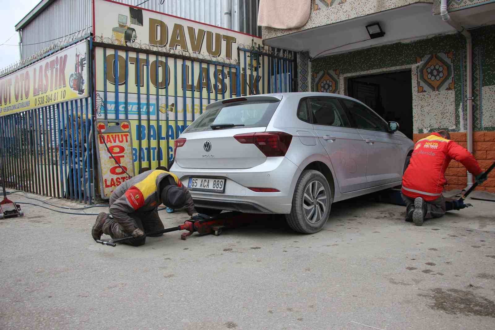 Van’daki oto lastikçilerde hareketlilik başladı