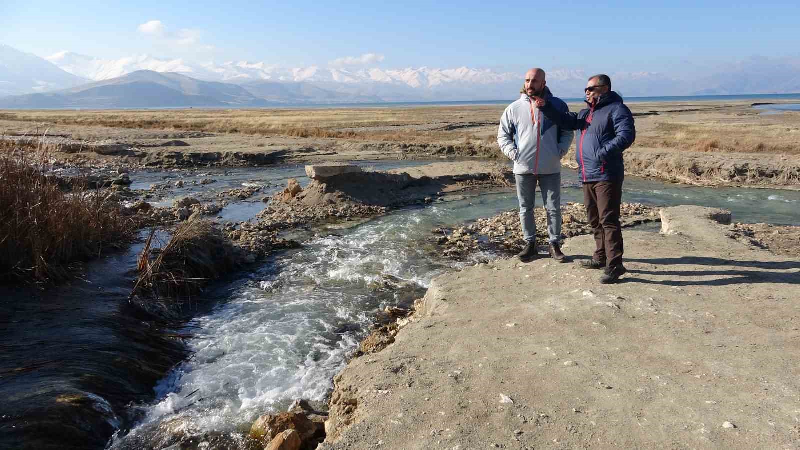 Doğal akışı değiştirilen ‘Dilkaya Deltası’ yok oluyor